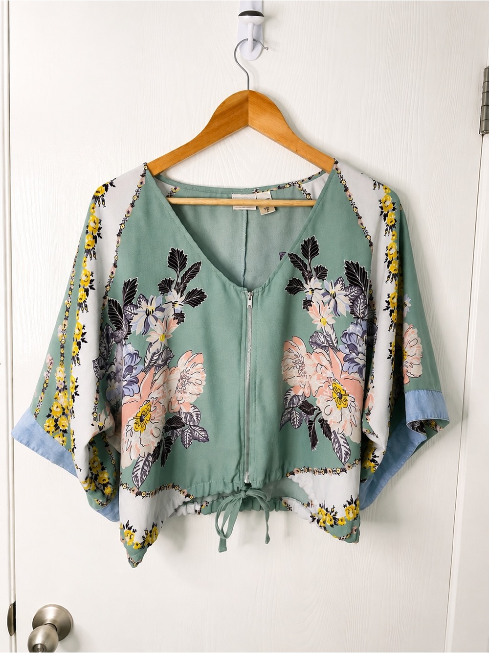 Daytrip Buckle Sage Floral Zip Front Kimono Sleeve Boho Blouse Small